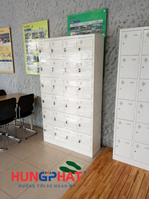 Nhận đơn hàng phân phối tủ locker 24 ngăn tại Minh Khai1