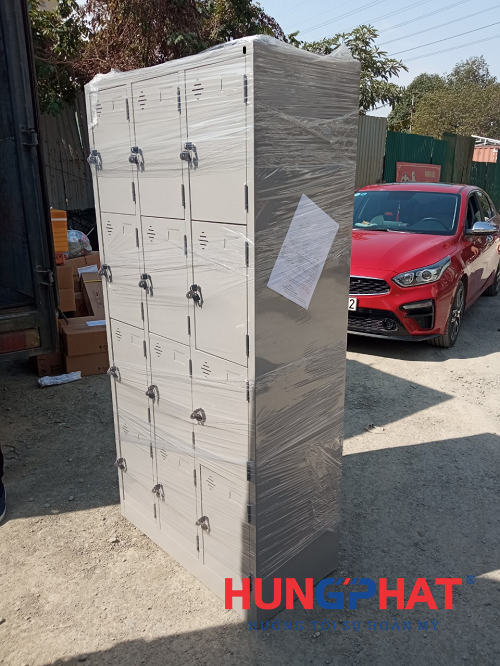 Tủ locker 12 ngăn phân phối tại Công Ty Cổ Phần ôtô Hyundai Hưng Yên1