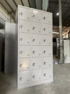 Xuất xưởng lô 20 tủ locker 18 ngăn cho khách hàng tại Bắc Ninh
