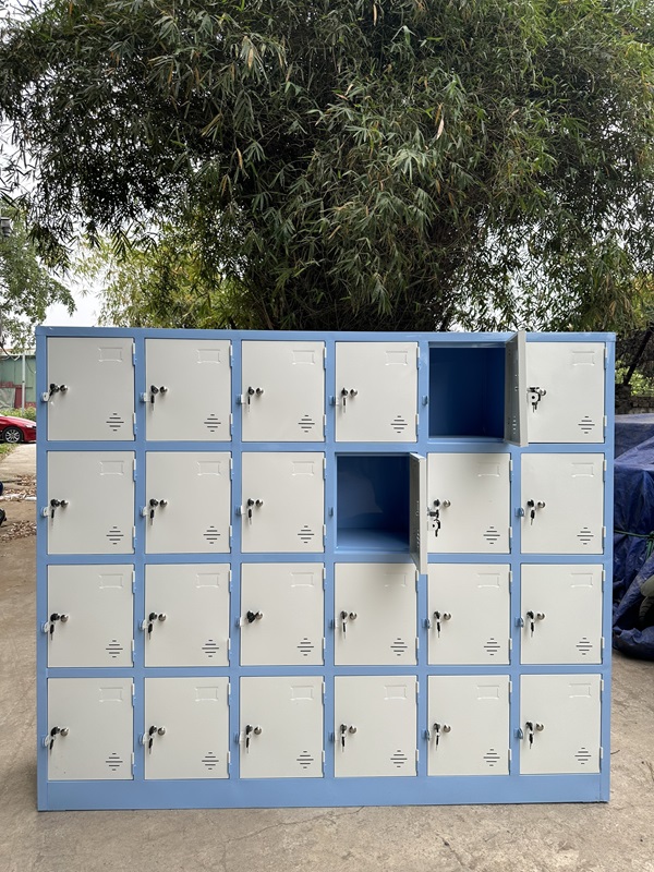 Tủ locker 24 ngăn màu xanh trắng – Giải pháp lưu trữ an toàn và tiện lợi