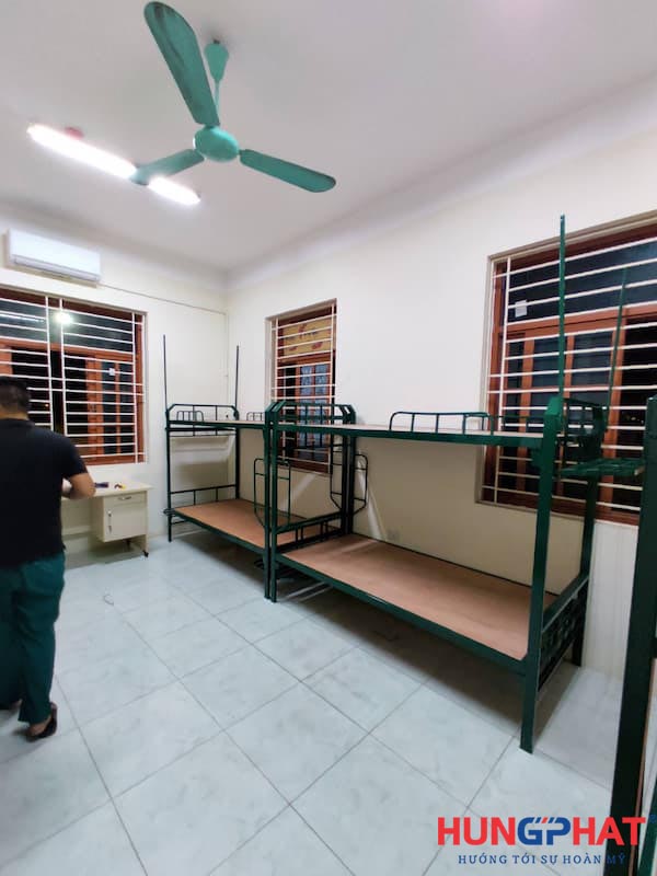 giường tầng sắt quân đội giá tốt