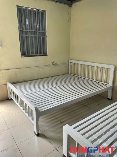 Giường sắt đôi giá rẻ tại nhà trọ